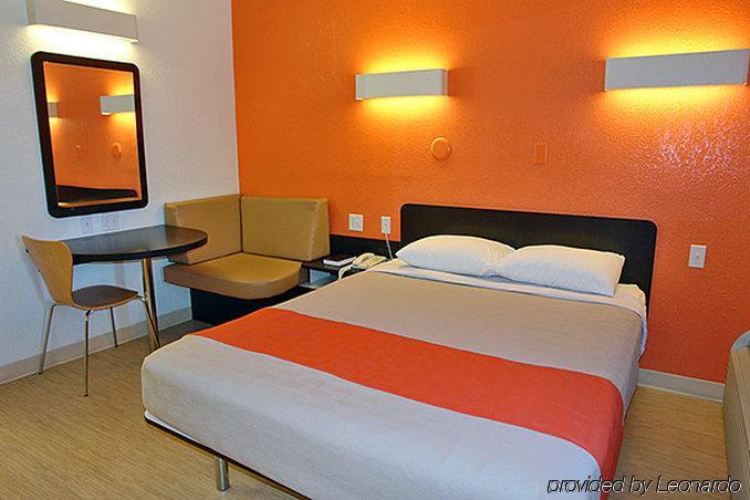 Motel 6-San Antonio, Tx - West Seaworld Zewnętrze zdjęcie